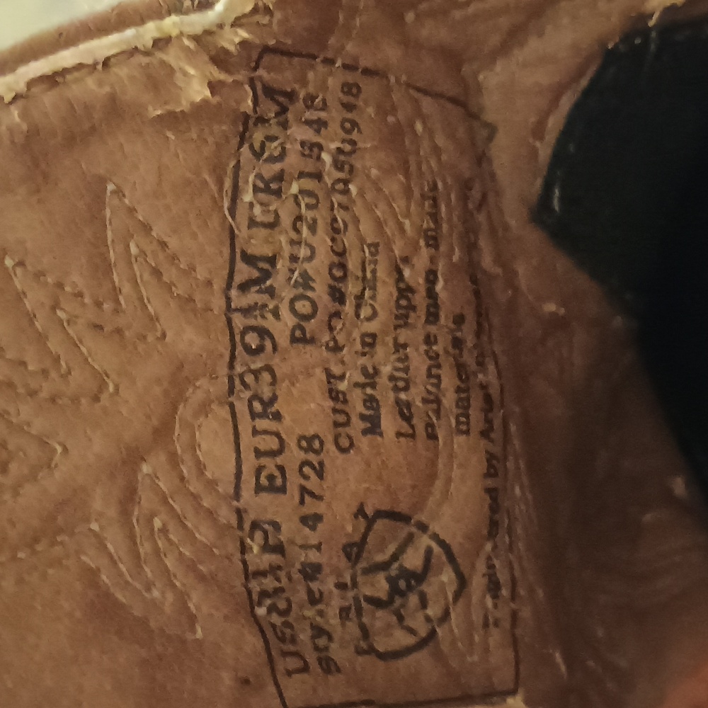 LAST CHANCE Ariat Ostrich Fatbaby Boots - Picture 5 of 7